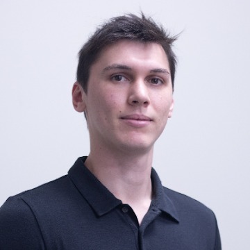 Esteban, 26 